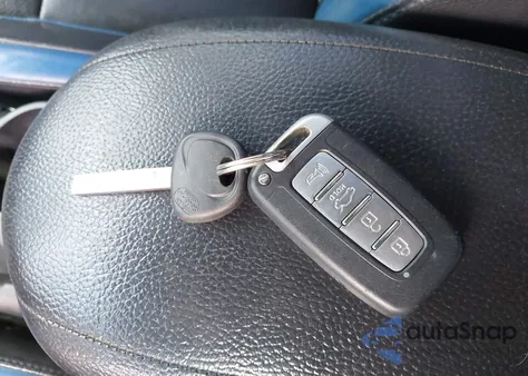 2013 Hyundai Veloster Turbo W/Blue z USA, uszkodzony, nr VIN KMHTC6AE5DU146440